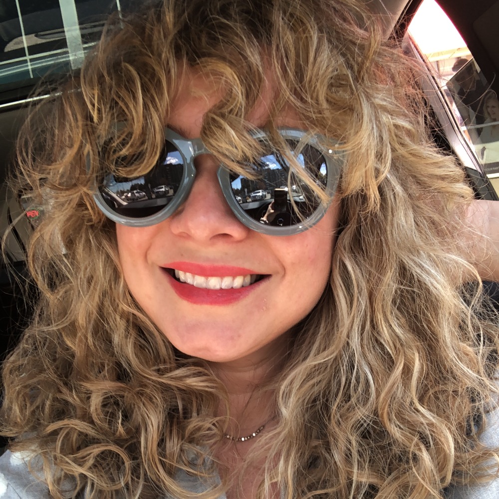 Meet your Posher, Cara